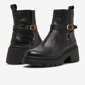Steve Madden Black Heeled Boots with Buckle